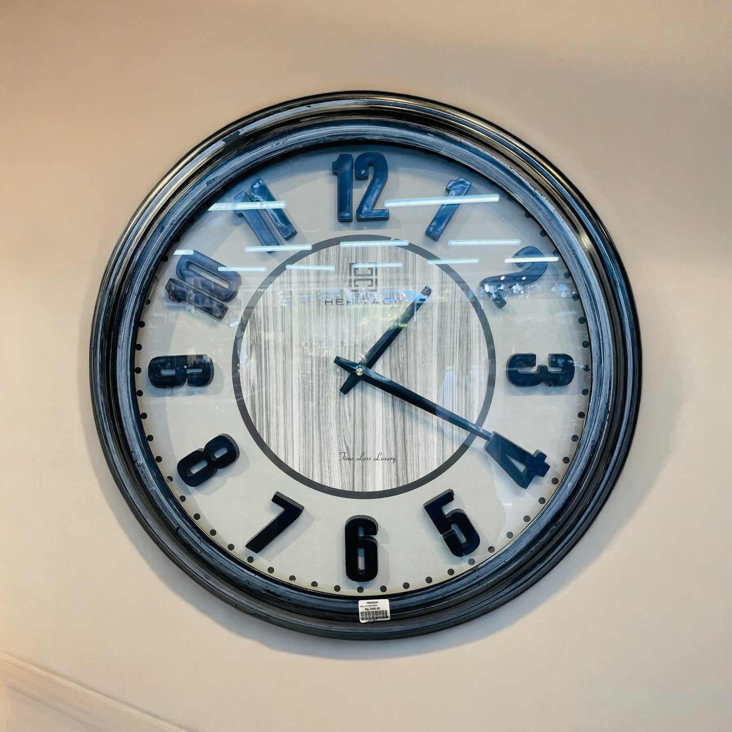 luxurious Wall Clock