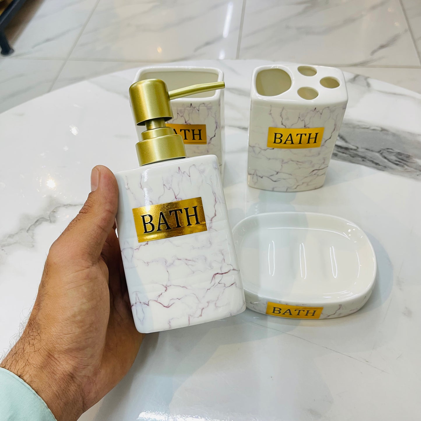 4pcs Ceramic Bath Set