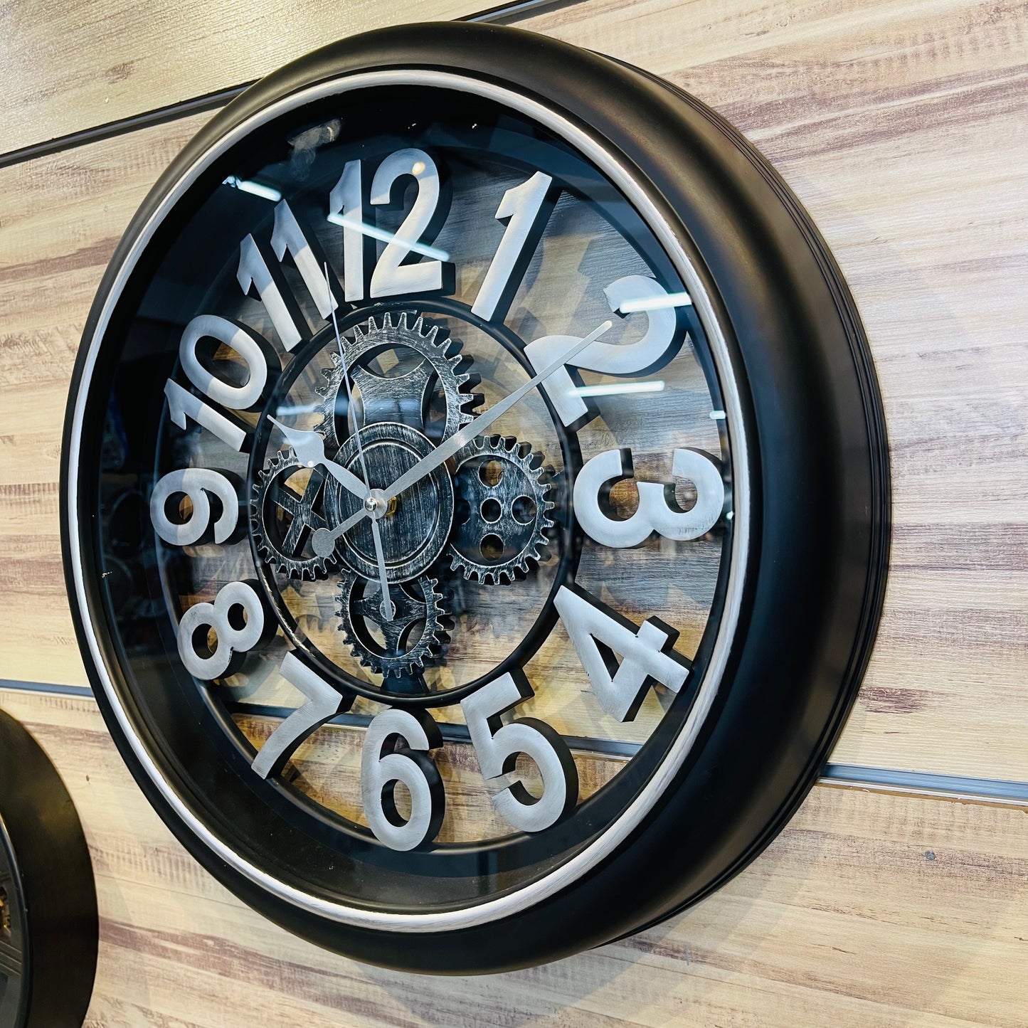 luxurious Wall Clock