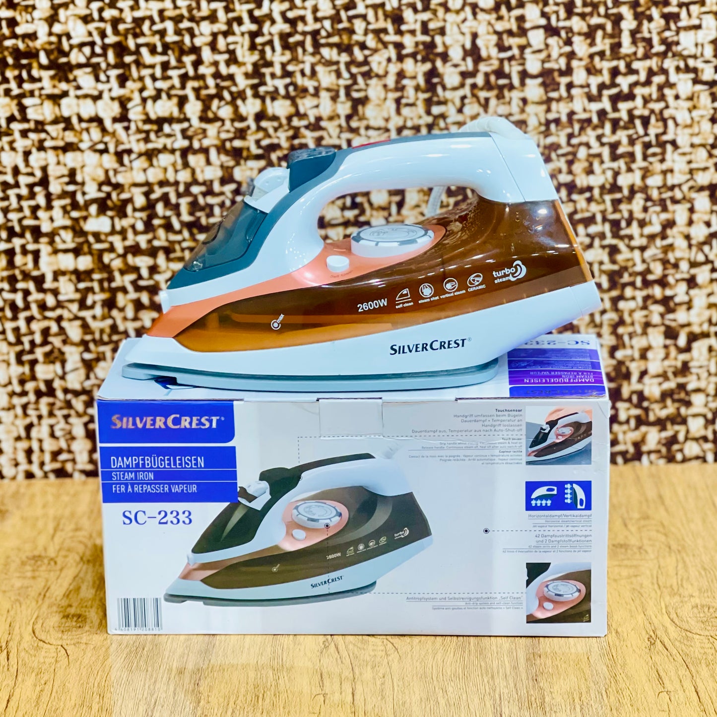 Silver crest Steam Iron (SC-233)