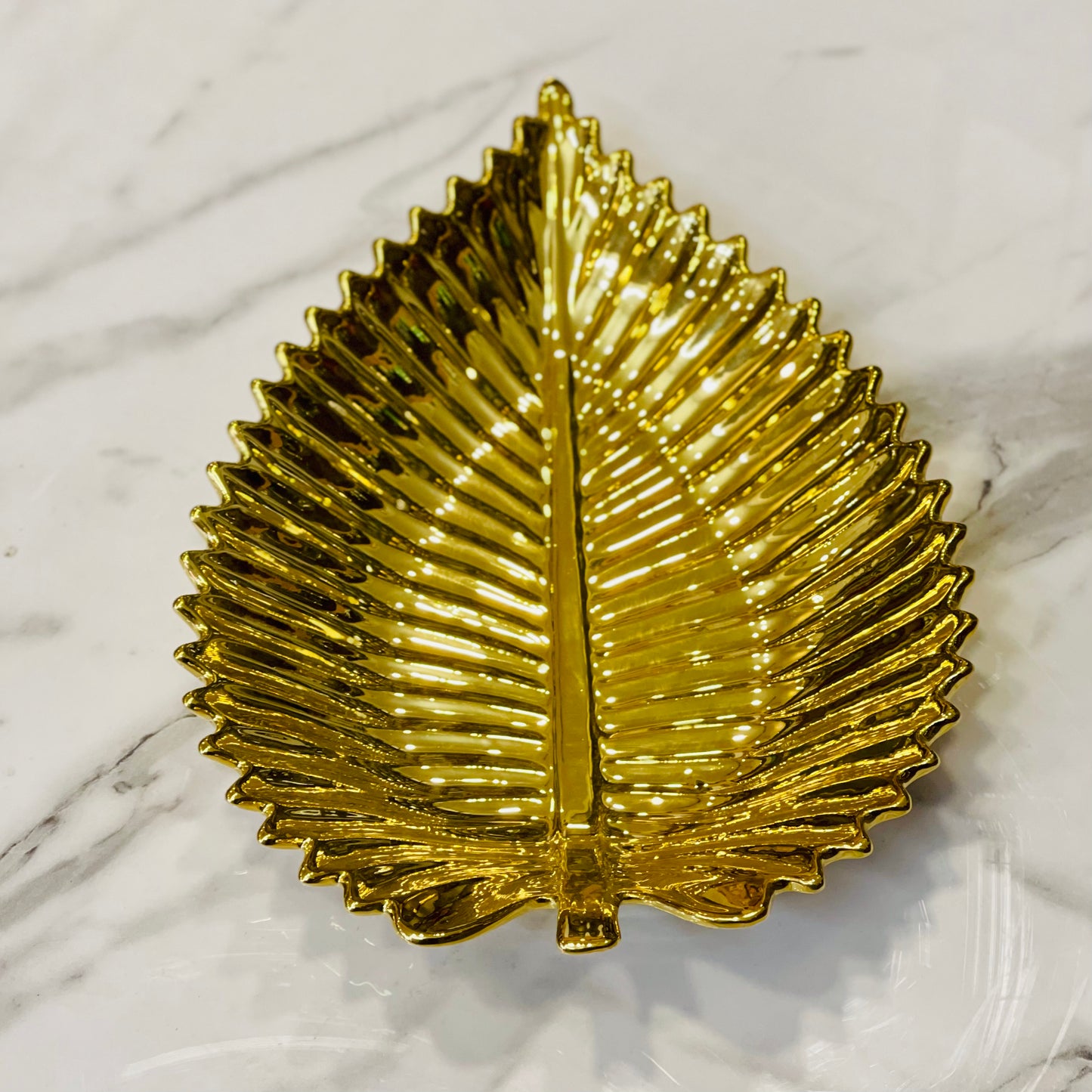 Golden Ceramic Leaf Tray