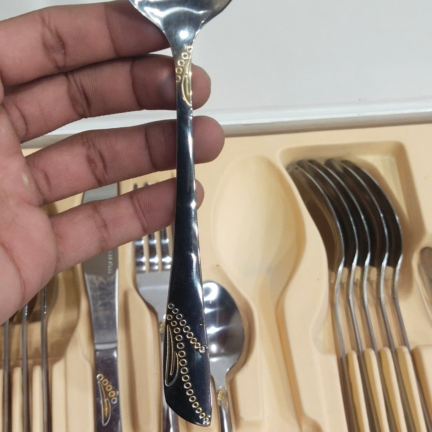 AlpenBerg 24 Pcs Cutlery Set