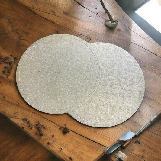 Silver Table Mat