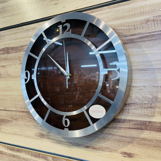 luxurious Wall Clock