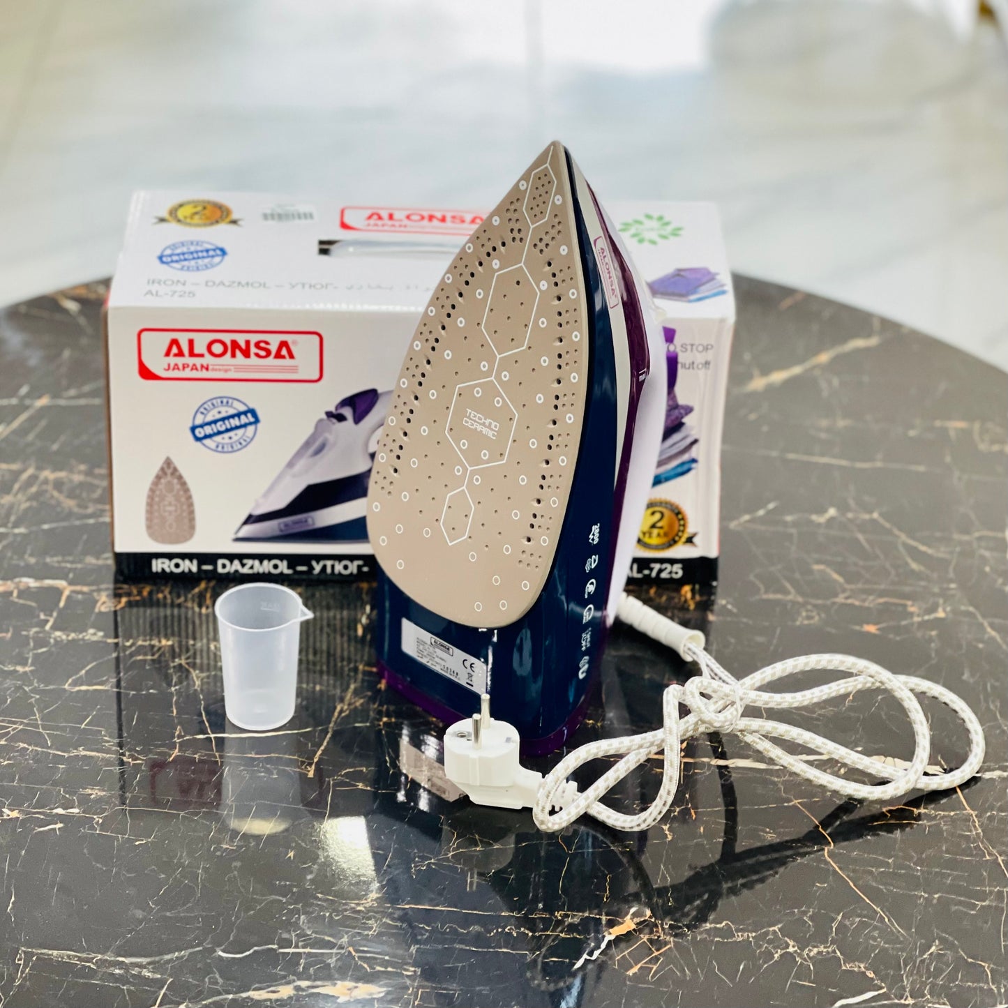 Alonsa Steam Iron