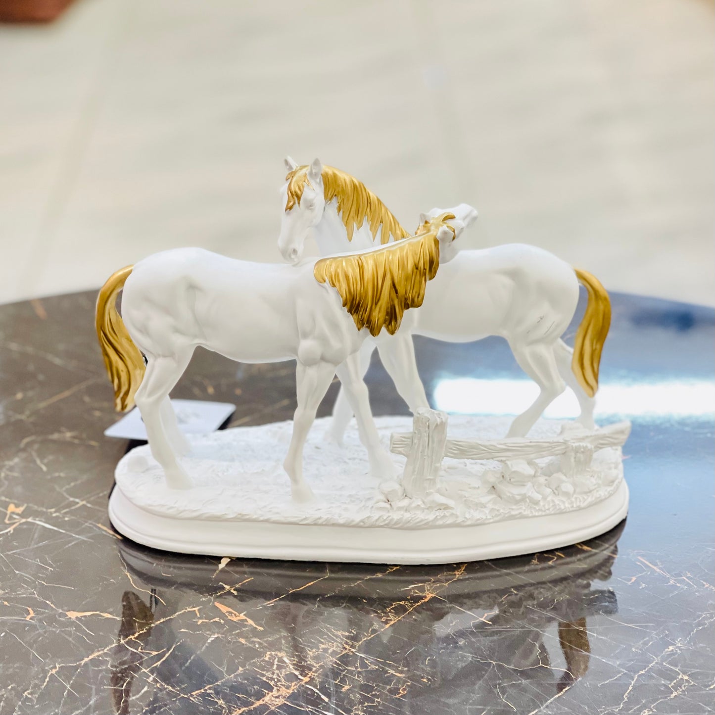 Resin White Gold Horse Pair Statue Showpiece