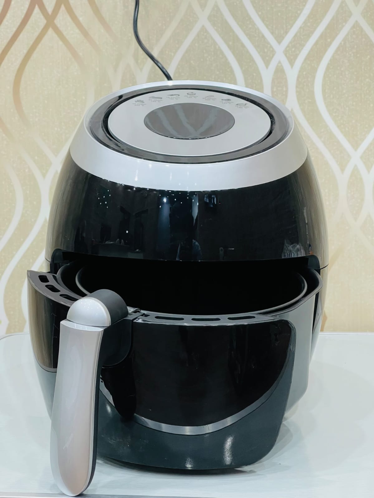 5.5L 1500W Air Fryer Large-Capacity