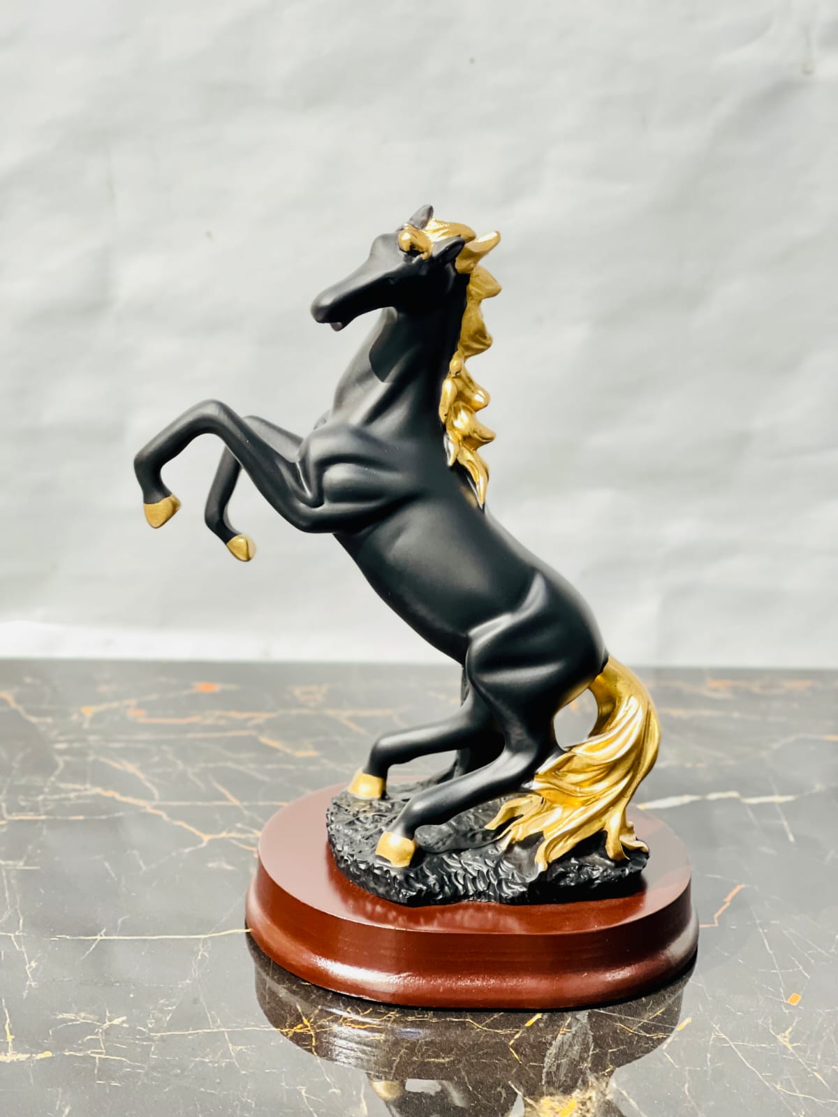 Artificial Resin Horse Statue (Black)