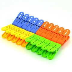 Pack Of 20 Plastic Clothes Hanging Clips